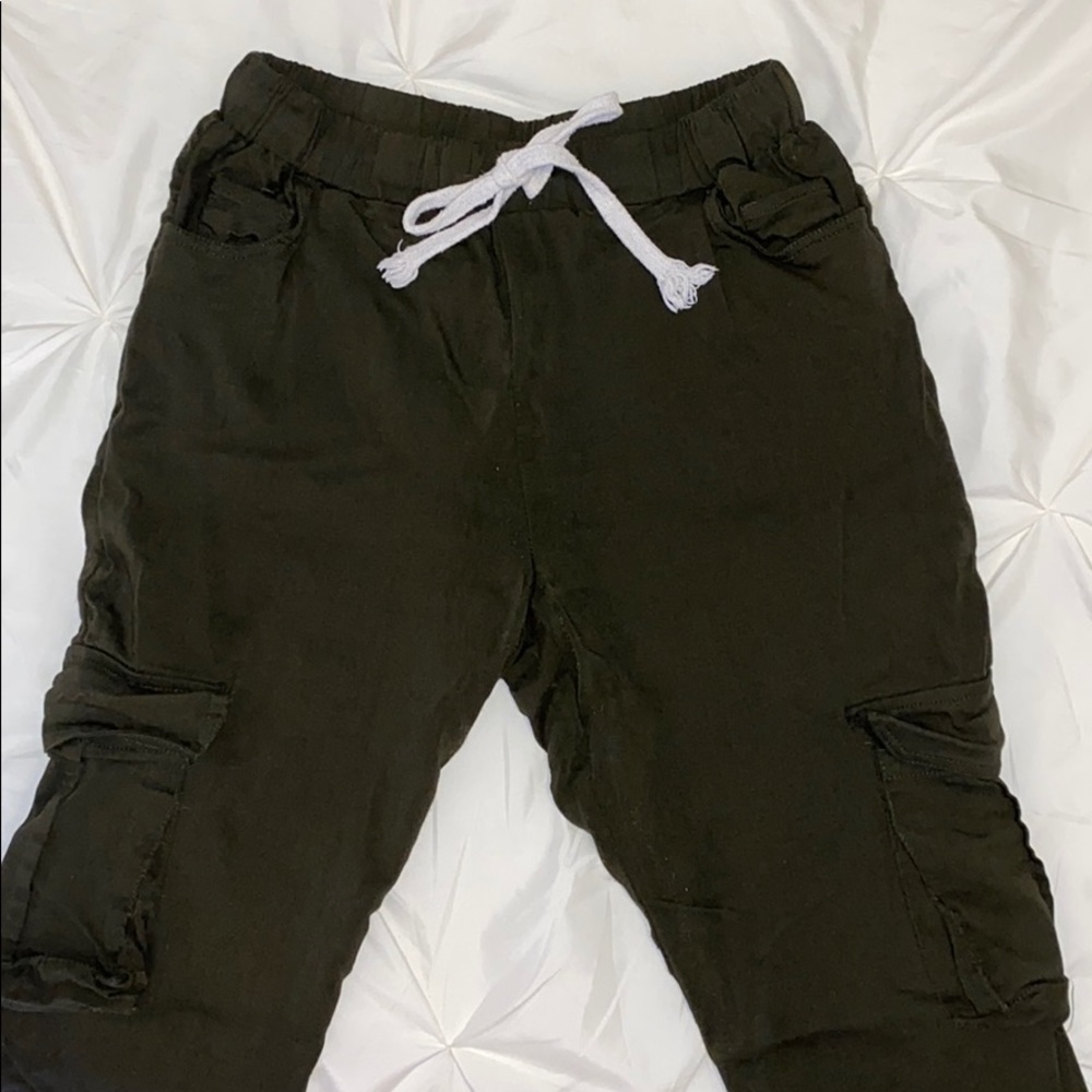 Forever 21 army green joggers